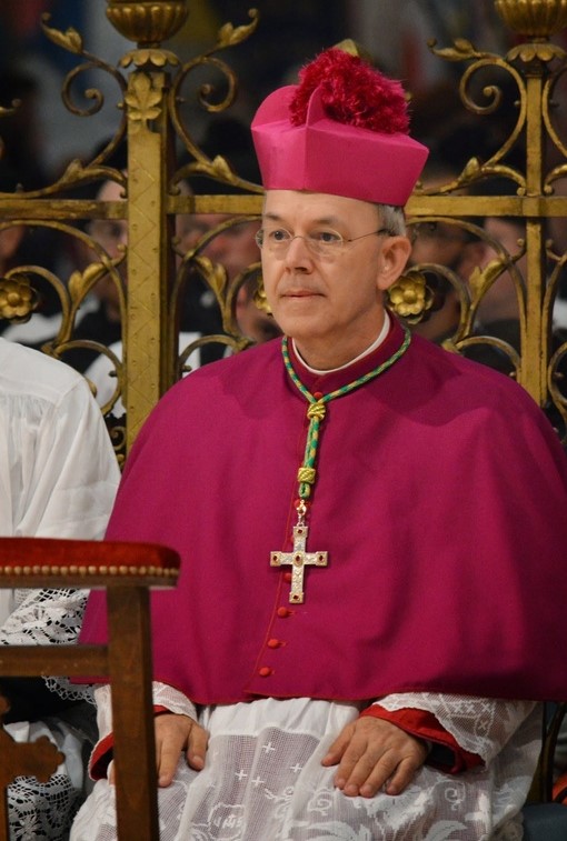 Auxiliary Bishop Athanasius Schneider: A Catholic Conscience and Credo
