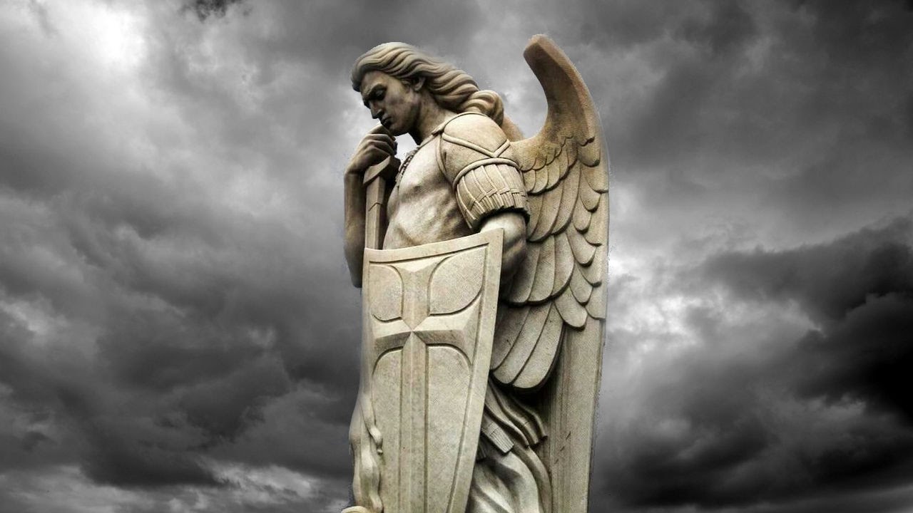 ‘Adding’ the Saint Michael Prayer After Mass